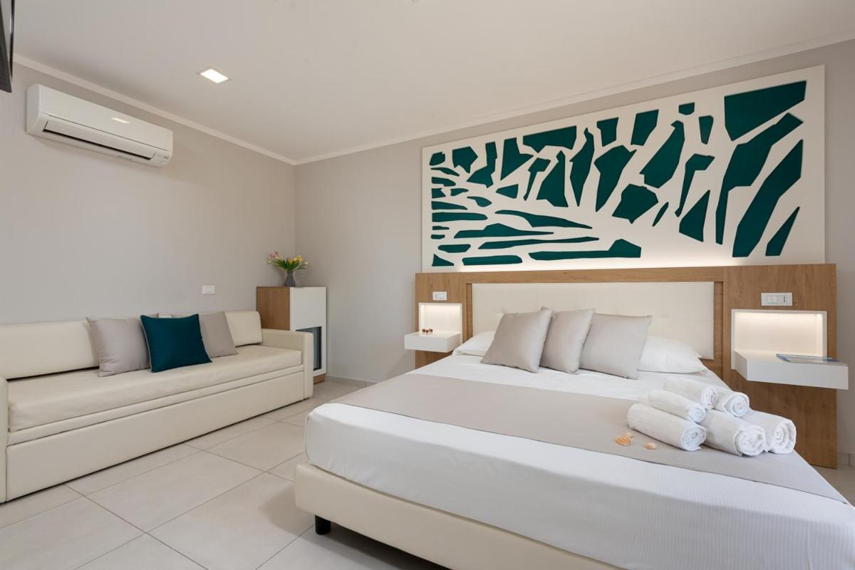 Residence Le Piscine San Vito Lo Capo Exterior photo